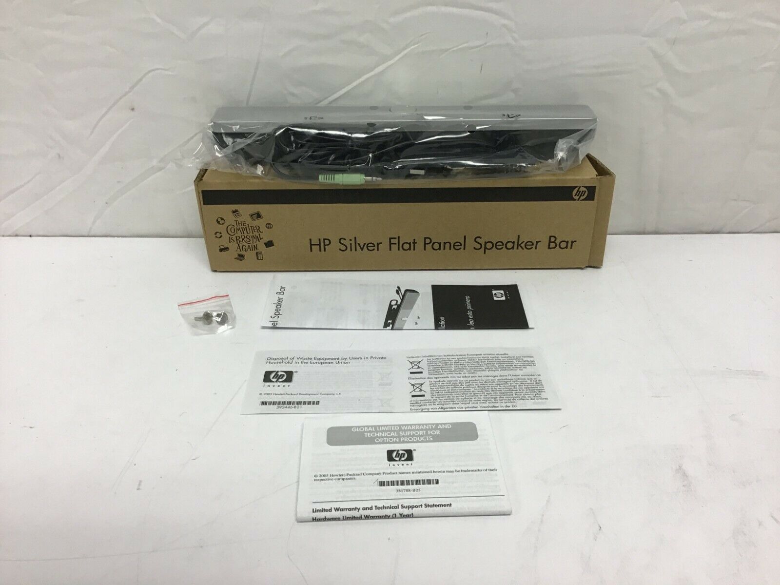 NEW IN BOX OEM HP EE418AA 396073-001 Silver Flat Panel Speaker Bar EE418-60001