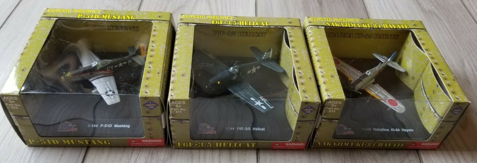 21st Century Toys Classic Aircraft Lot Of 3 1:44 Mustang Hellcat Hayate Lot#1